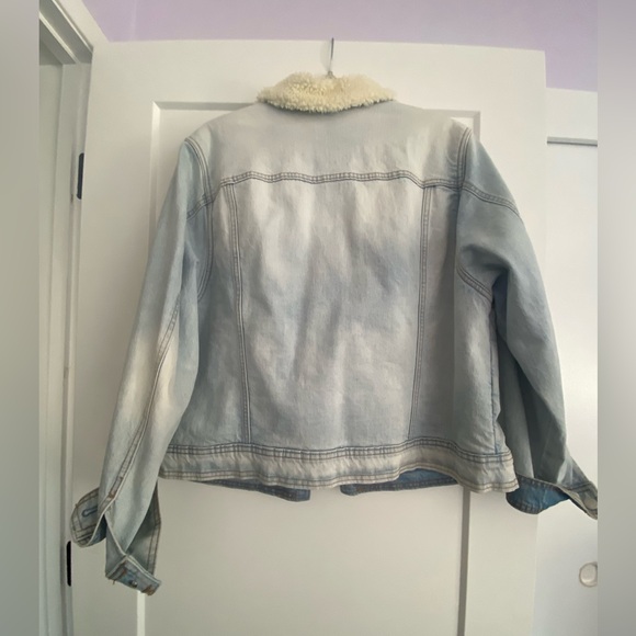 Universal thread lined denim jacket - Picture 5 of 5